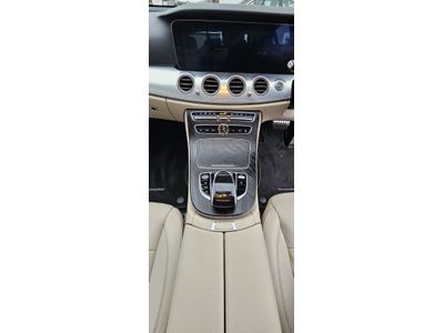 2019 Mercedes-Benz E 220