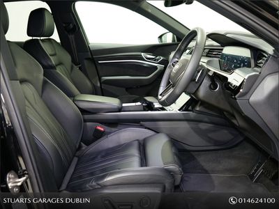 2022 Audi e-tron