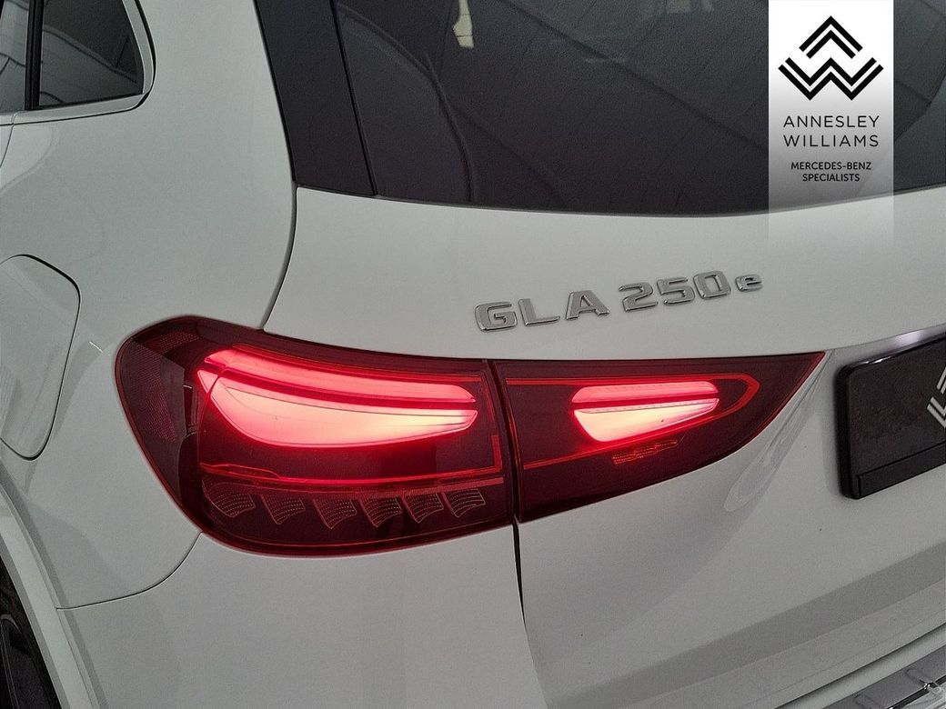 2025 Mercedes-Benz GLA Class