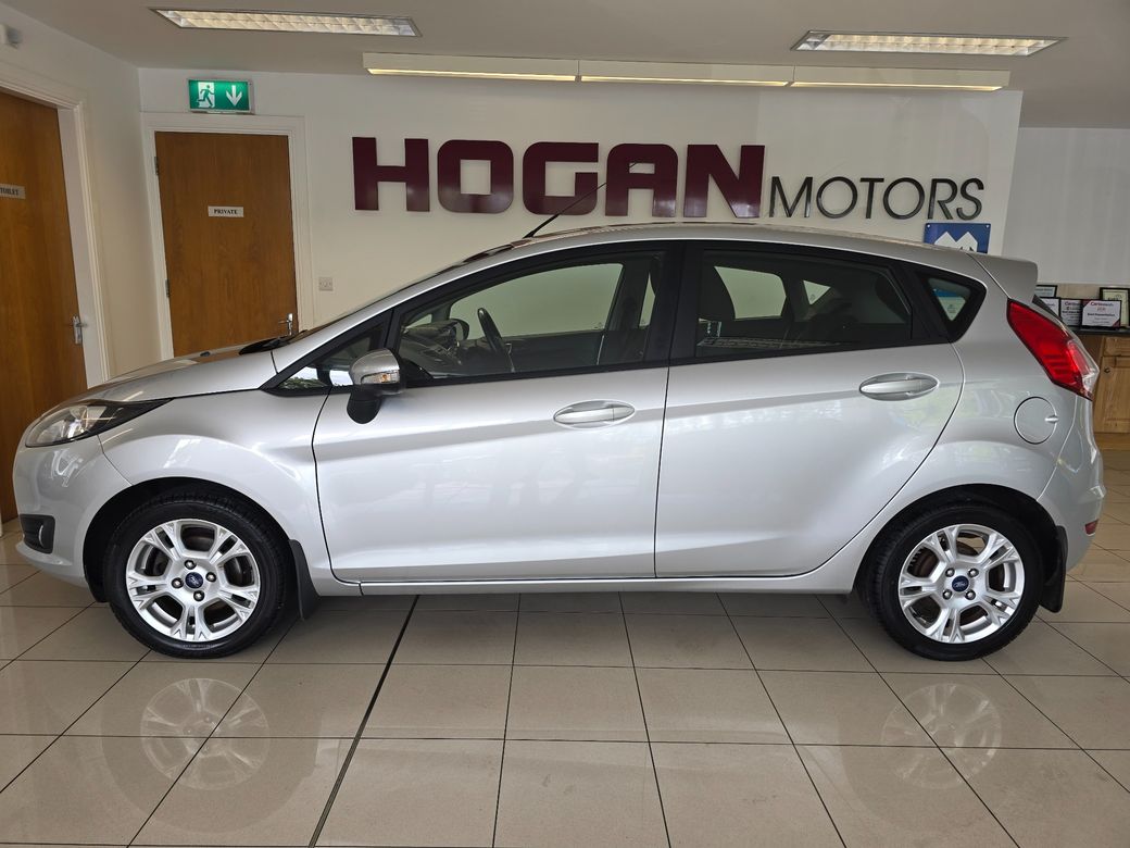2015 Ford Fiesta
