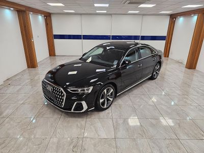 2024 Audi A8
