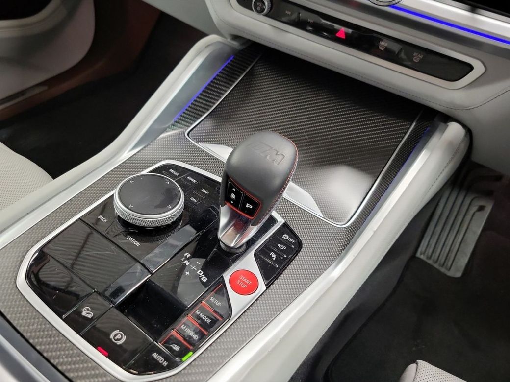 2025 BMW XM
