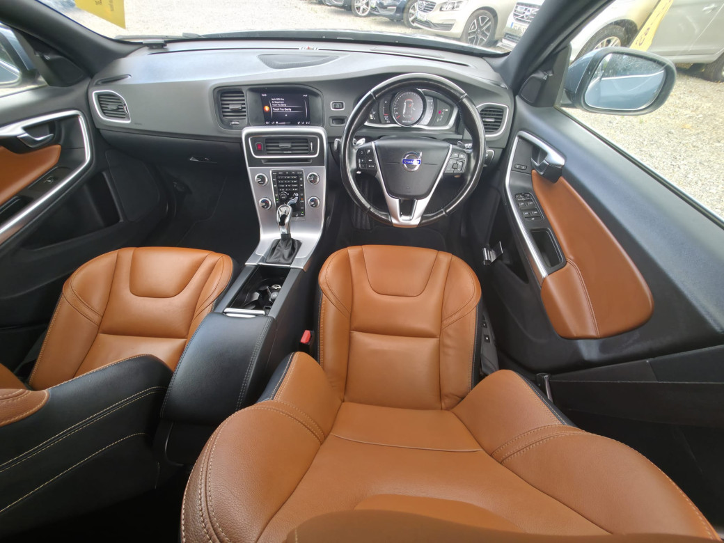 2018 Volvo V60