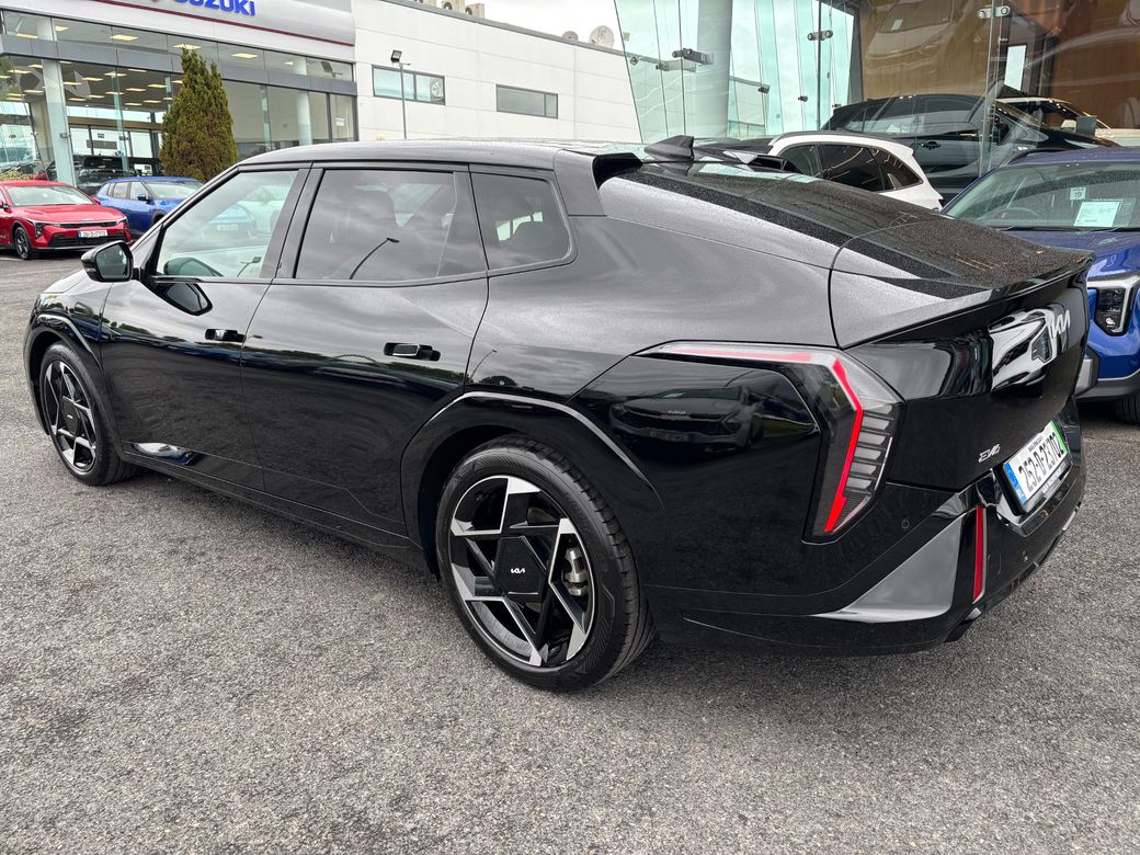 2025 Kia EV4