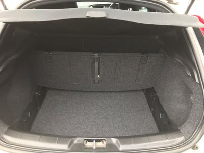 2017 Volvo V40