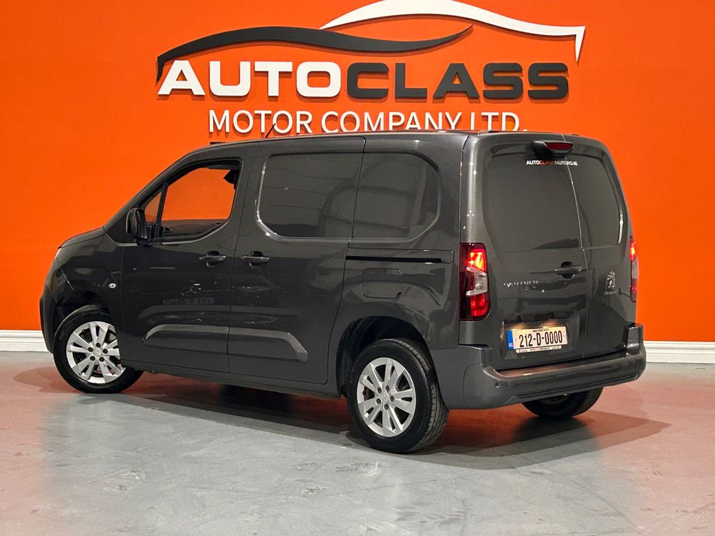 2021 Peugeot Partner