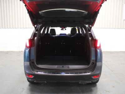 2020 Peugeot 5008