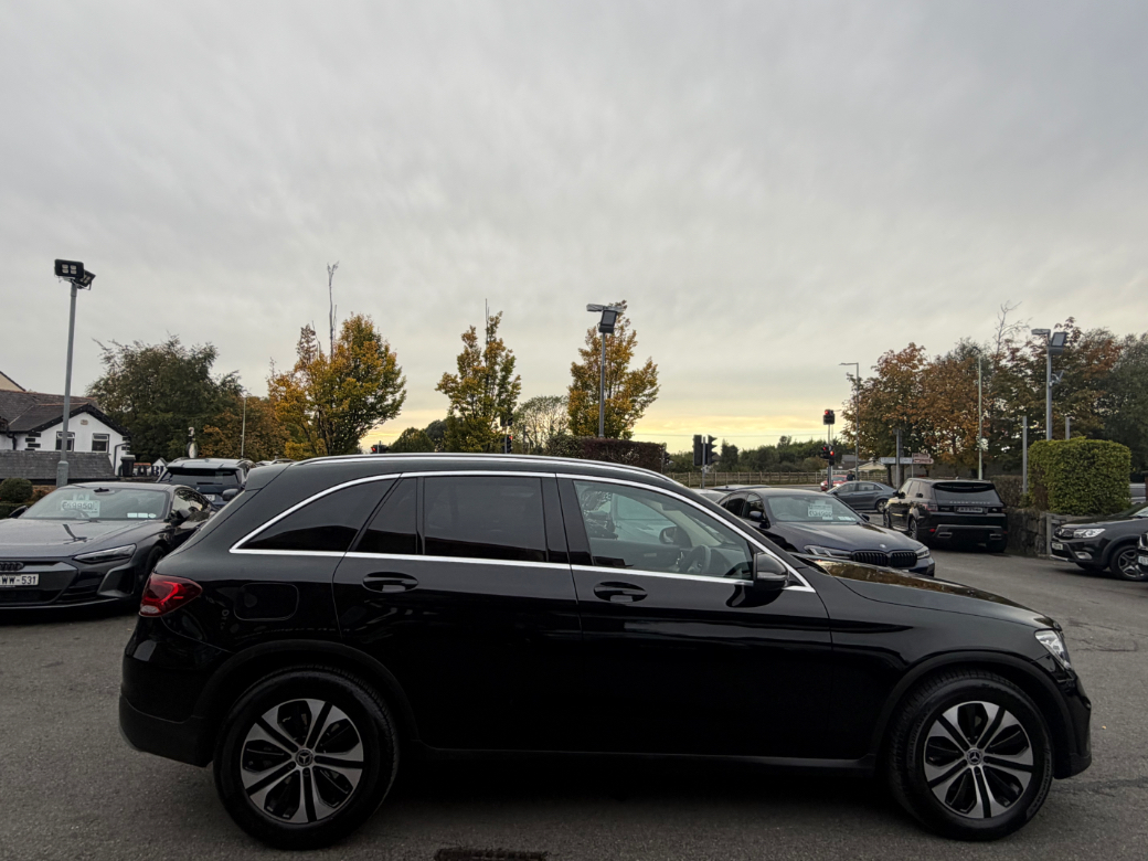 2021 Mercedes-Benz GLC Class