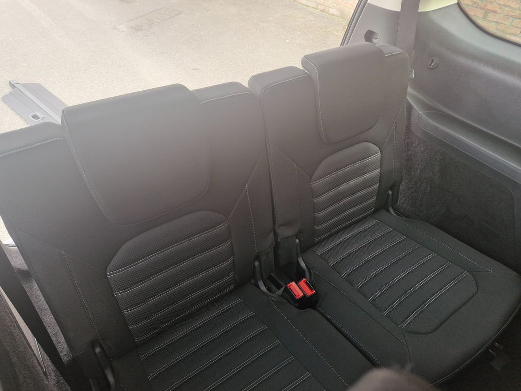 2017 Ford Galaxy