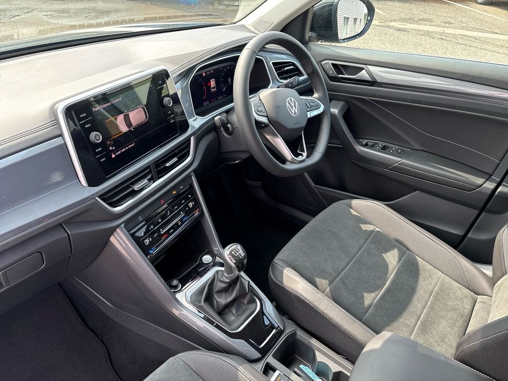 2025 Volkswagen T-Roc