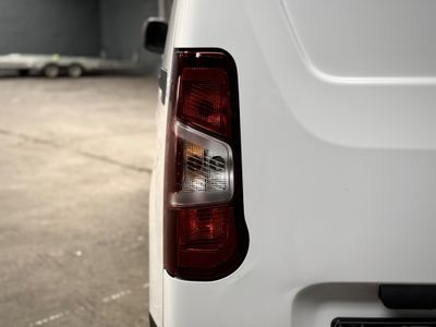 2023 Peugeot Partner