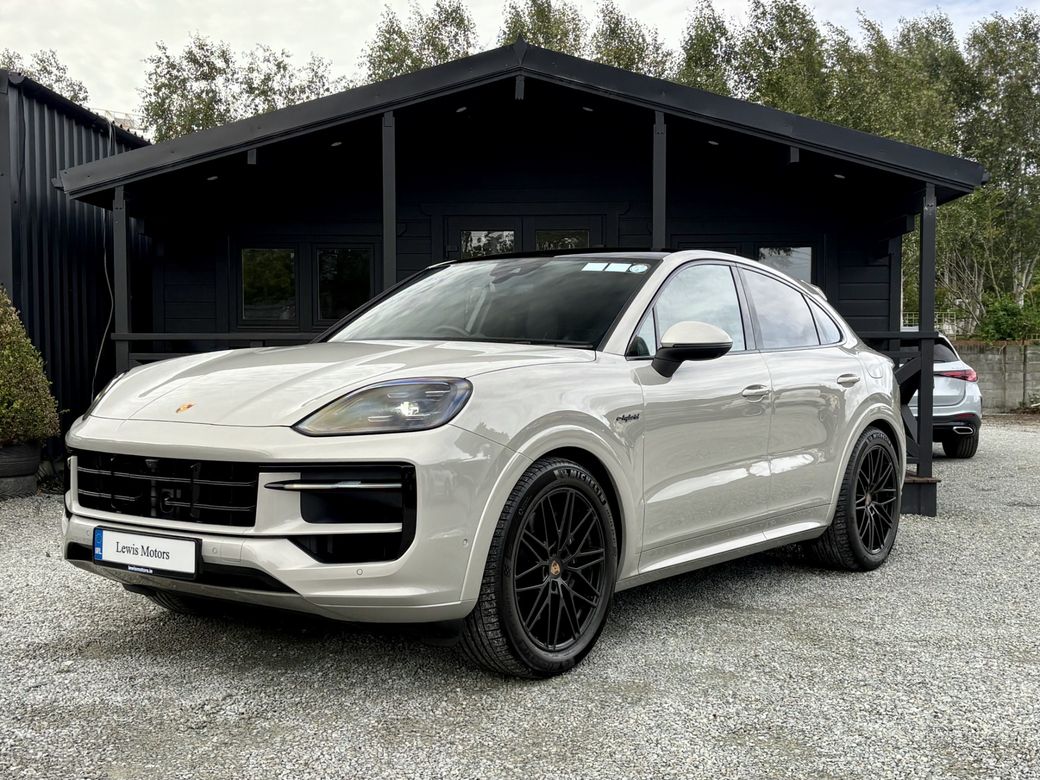 2025 Porsche Cayenne