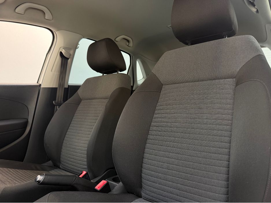 2013 Volkswagen Polo