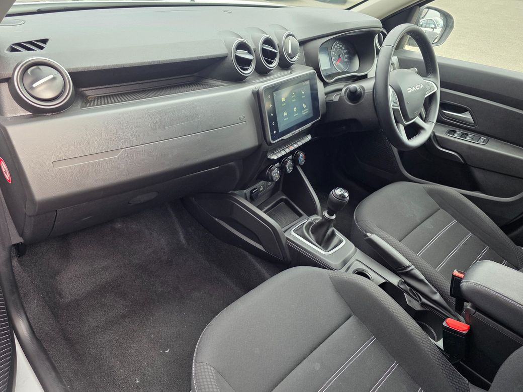 2023 Dacia Duster