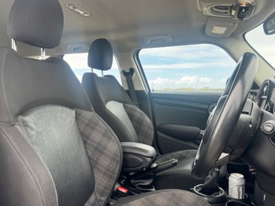 2017 Mini Cooper D