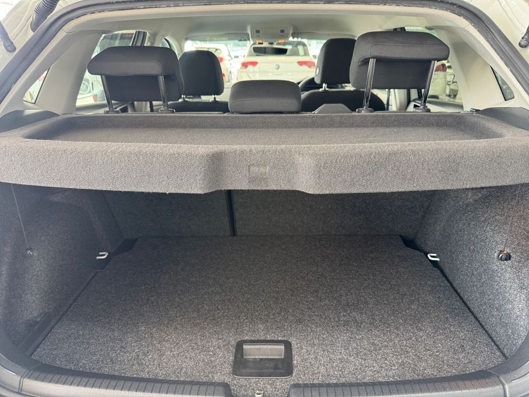 2019 Volkswagen Polo