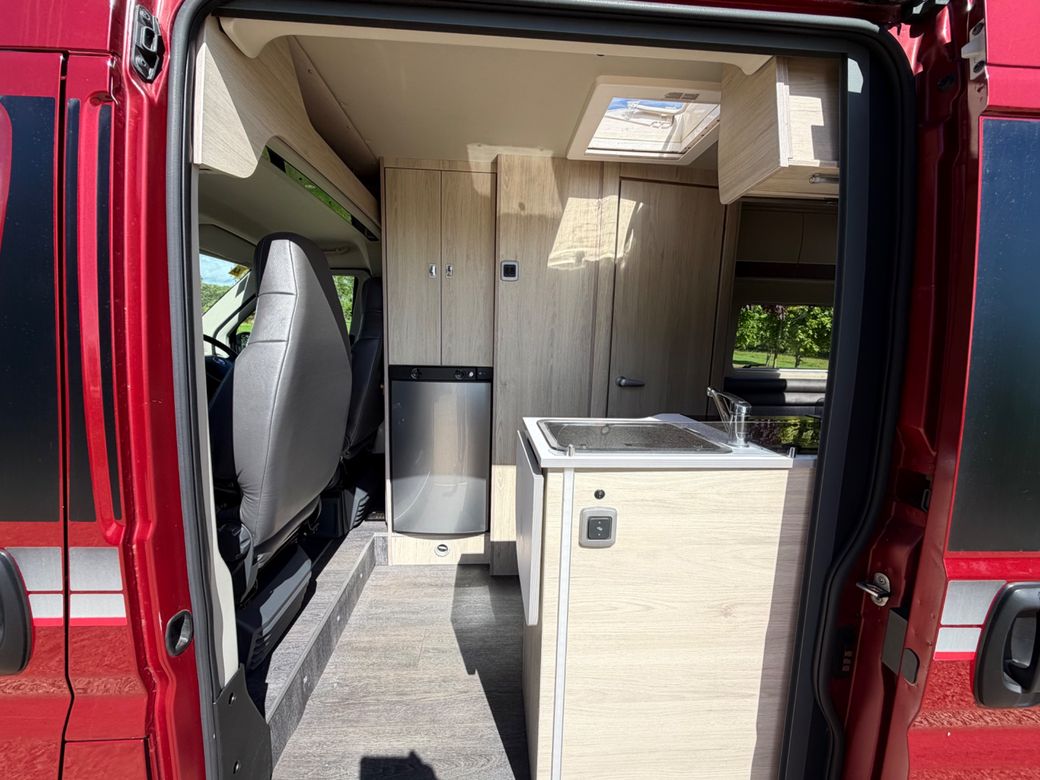 2020 AUTOTRAIL TRIBUTE T660 R.H.D 
