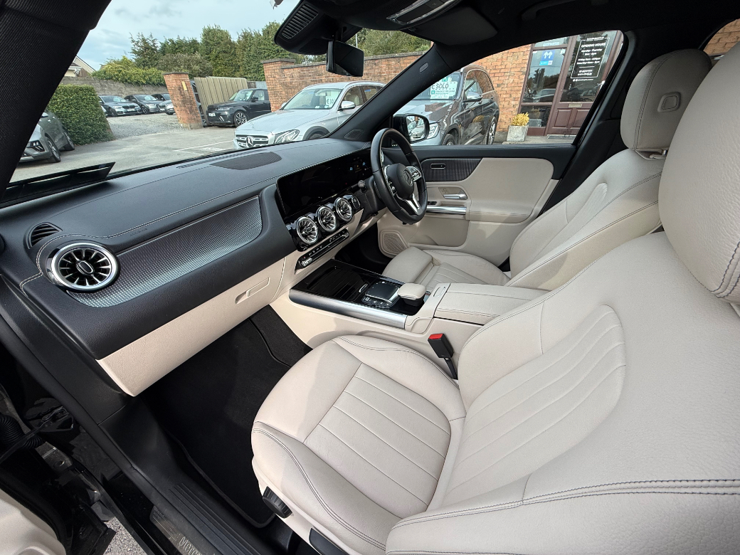 2023 Mercedes-Benz GLA Class