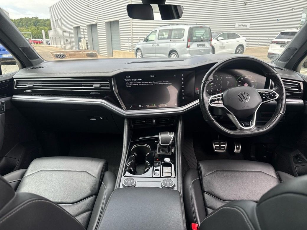 2024 Volkswagen Touareg