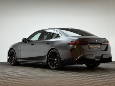2025 BMW M5