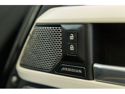 2022 Land Rover Defender