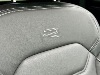 2025 Volkswagen Touareg