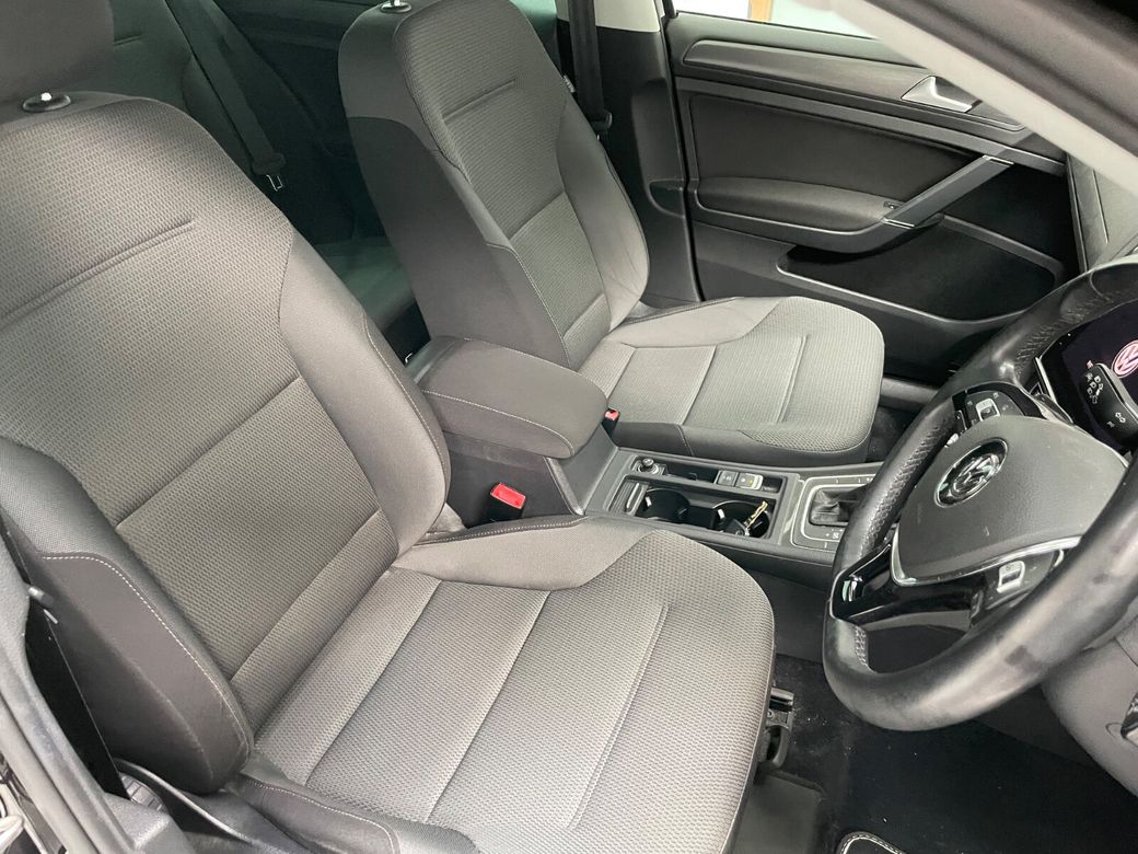 2018 Volkswagen Golf