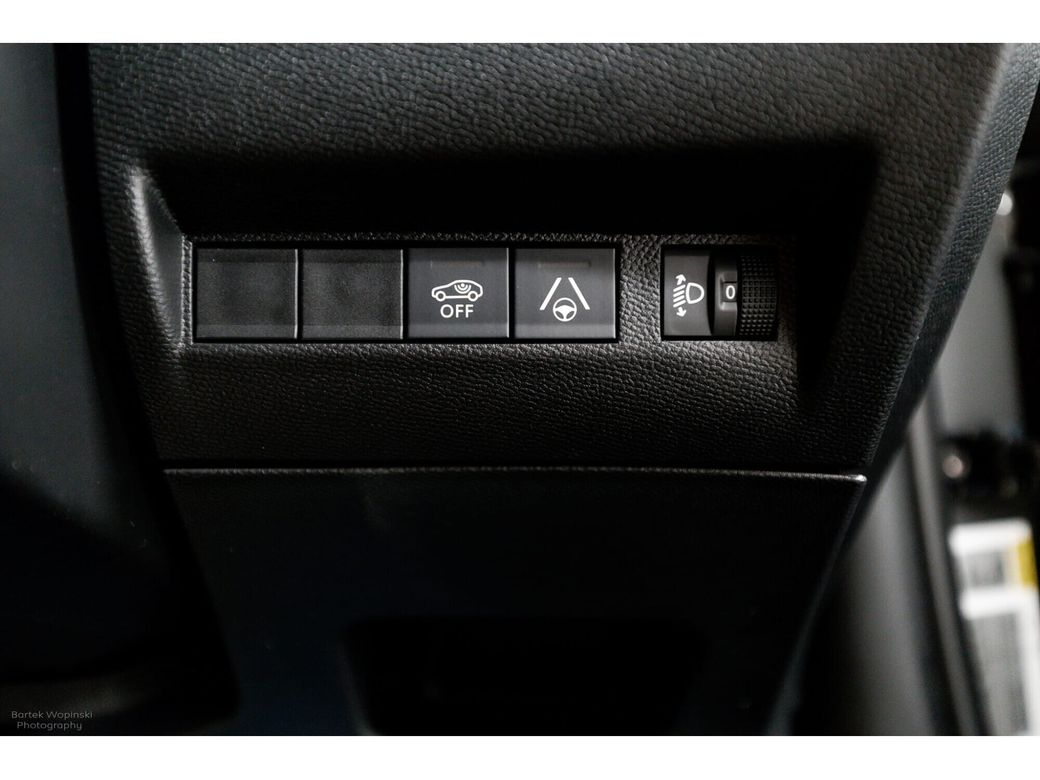 2025 Peugeot 2008