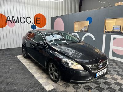 2015 Volvo V40