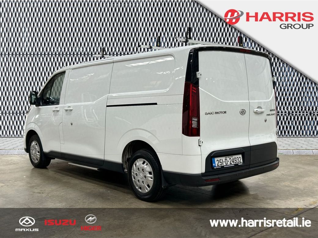 2025 White Maxus Deliver 7