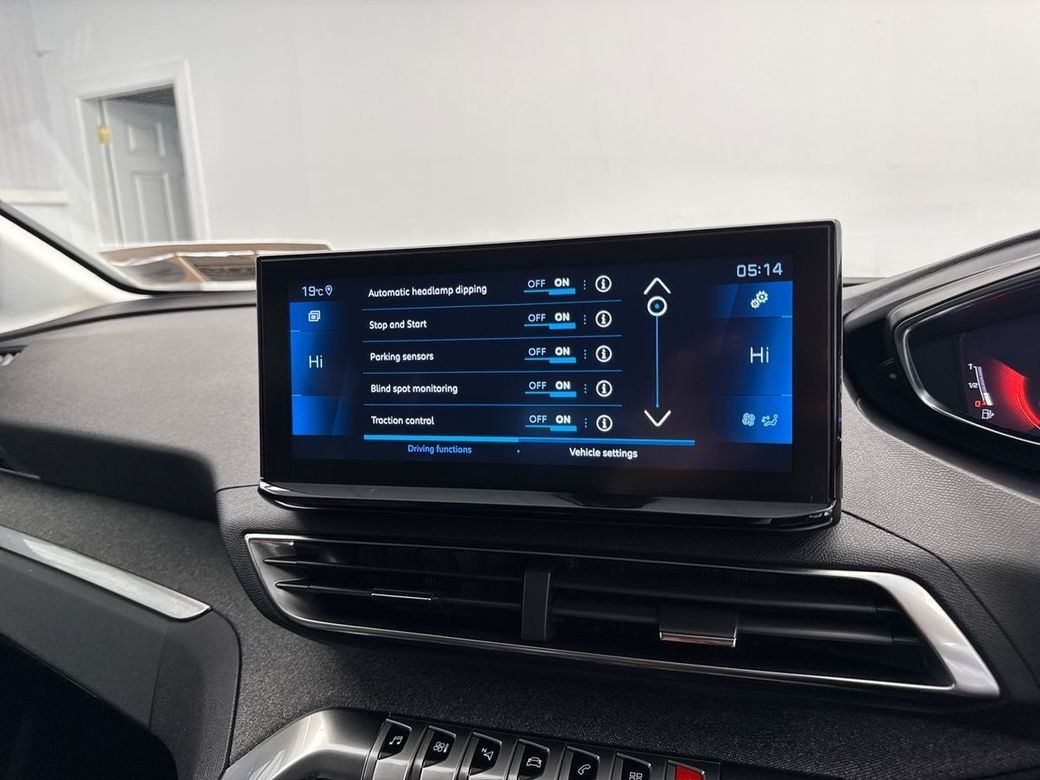 2021 Peugeot 3008