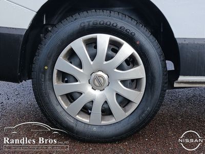 2024 Nissan Primastar