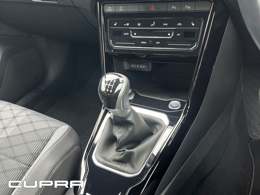 2024 Volkswagen T-Roc