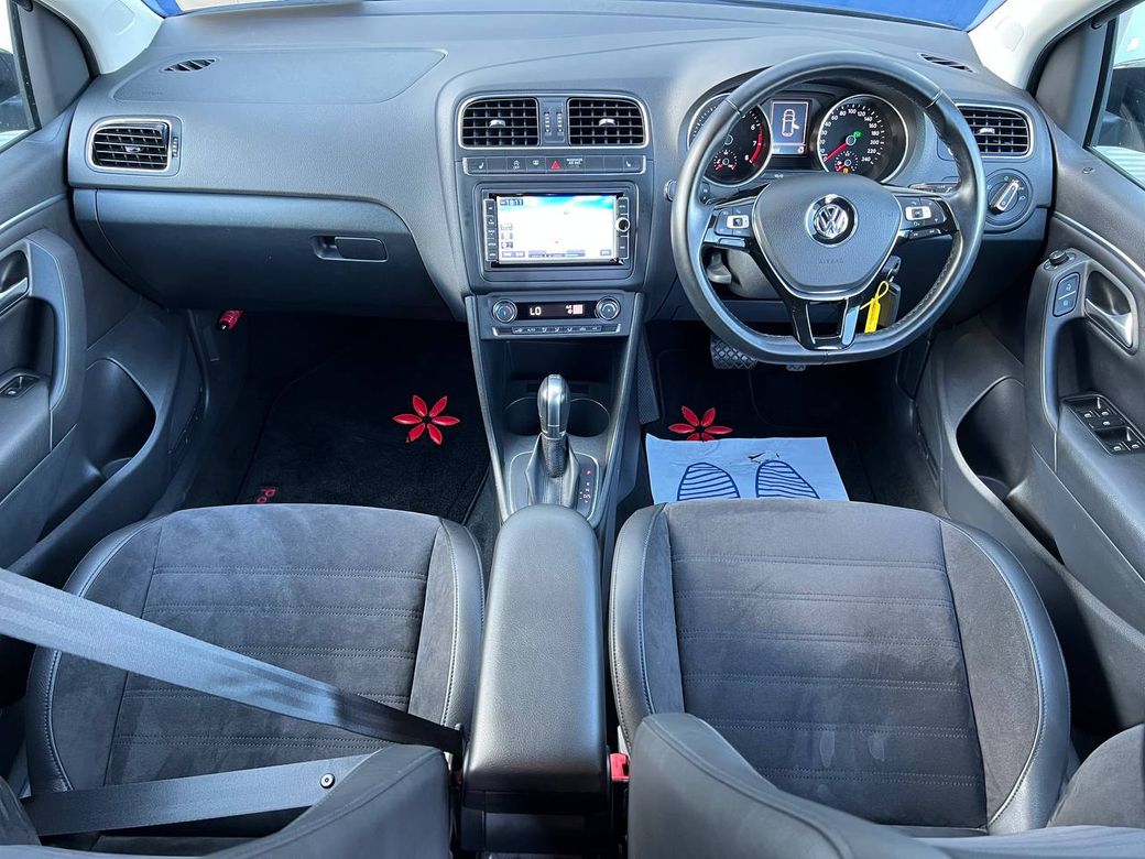 2017 Volkswagen Polo