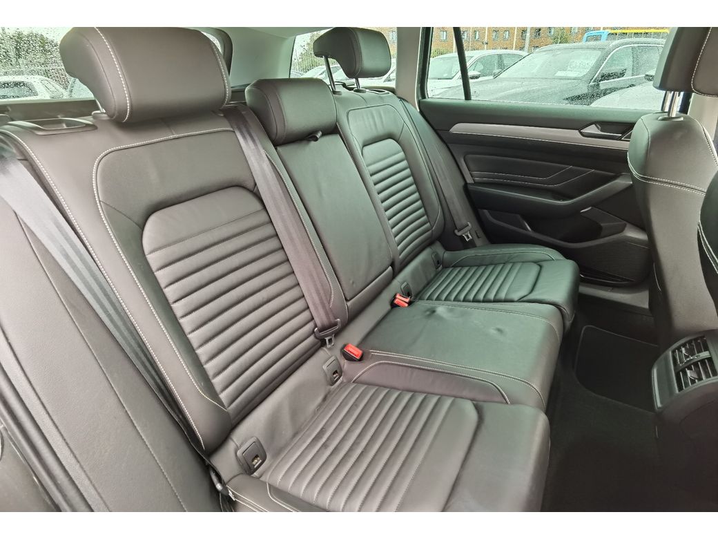 2022 Volkswagen Passat