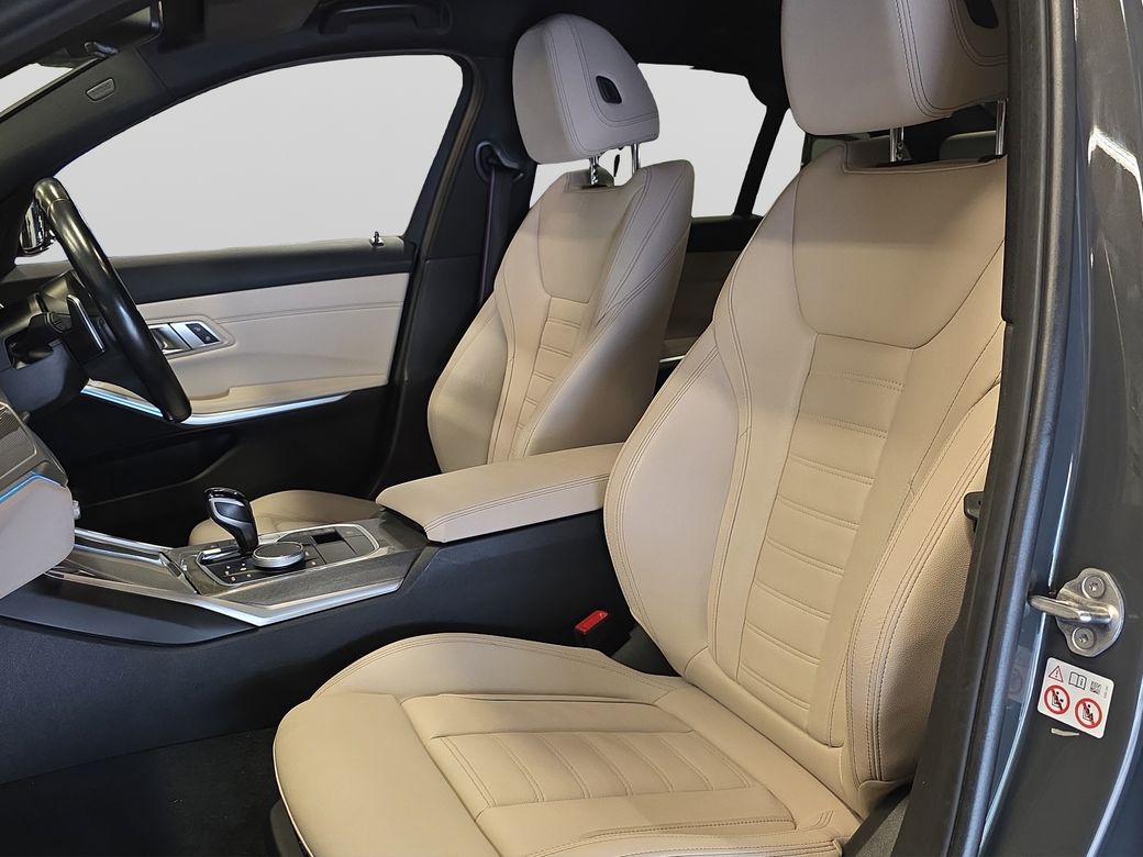 2022 BMW 3 Series