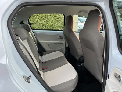 2013 Volkswagen up!