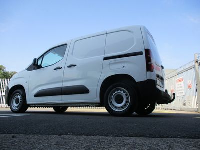 2022 Peugeot Partner