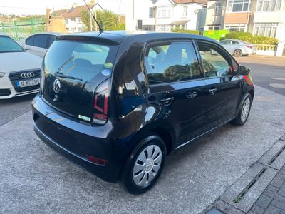 2019 Volkswagen up!