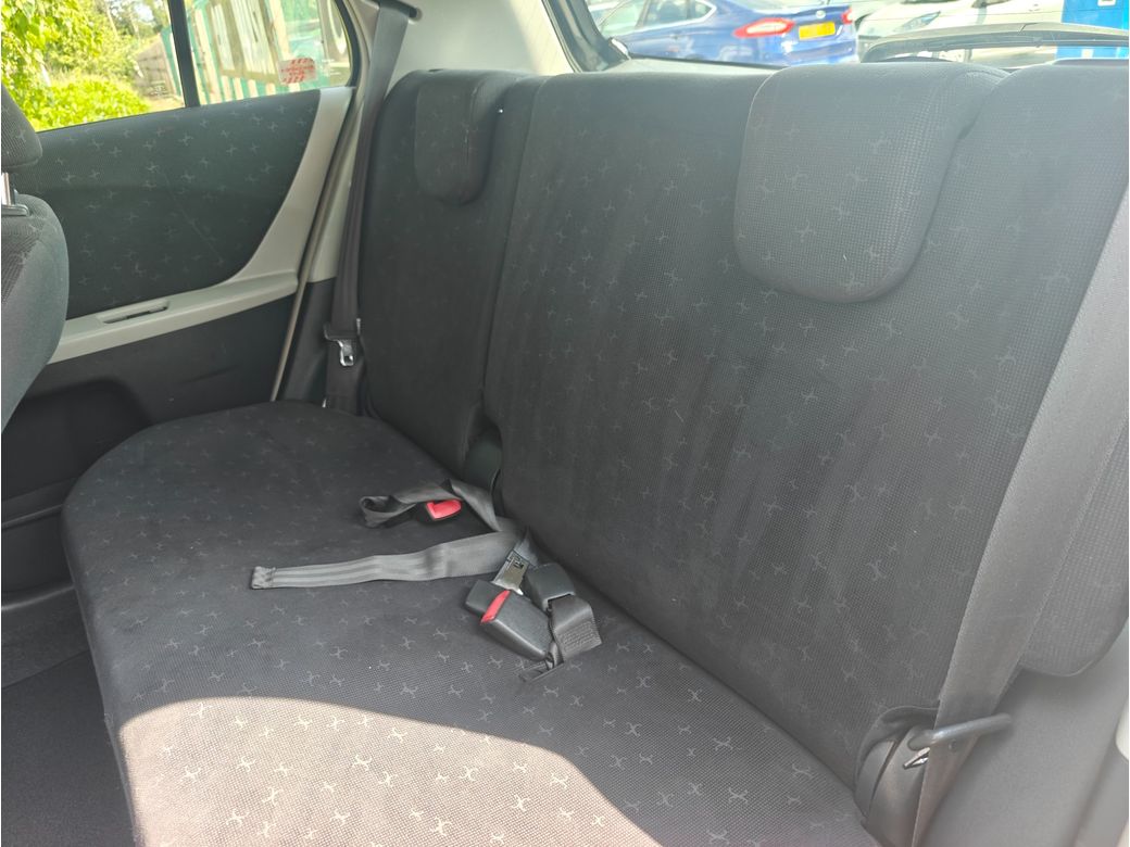 2009 Toyota Vitz