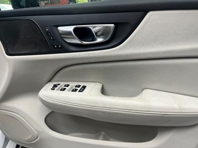 2025 Volvo V60