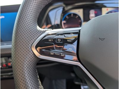2023 Volkswagen Golf