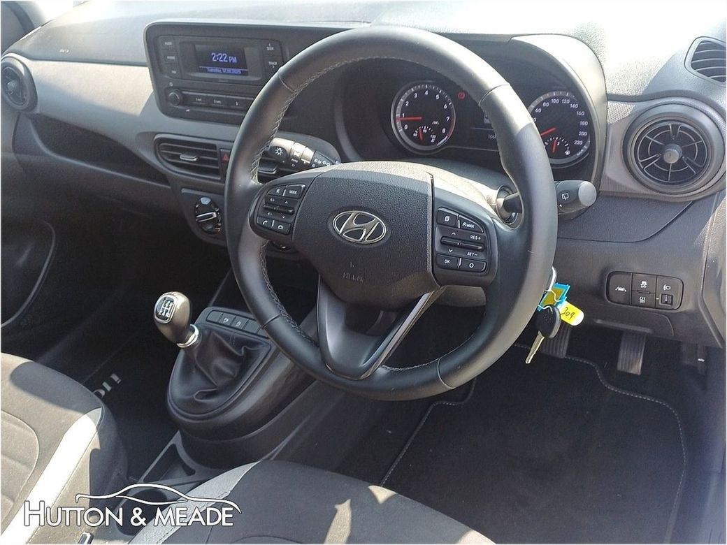 2021 Hyundai i10