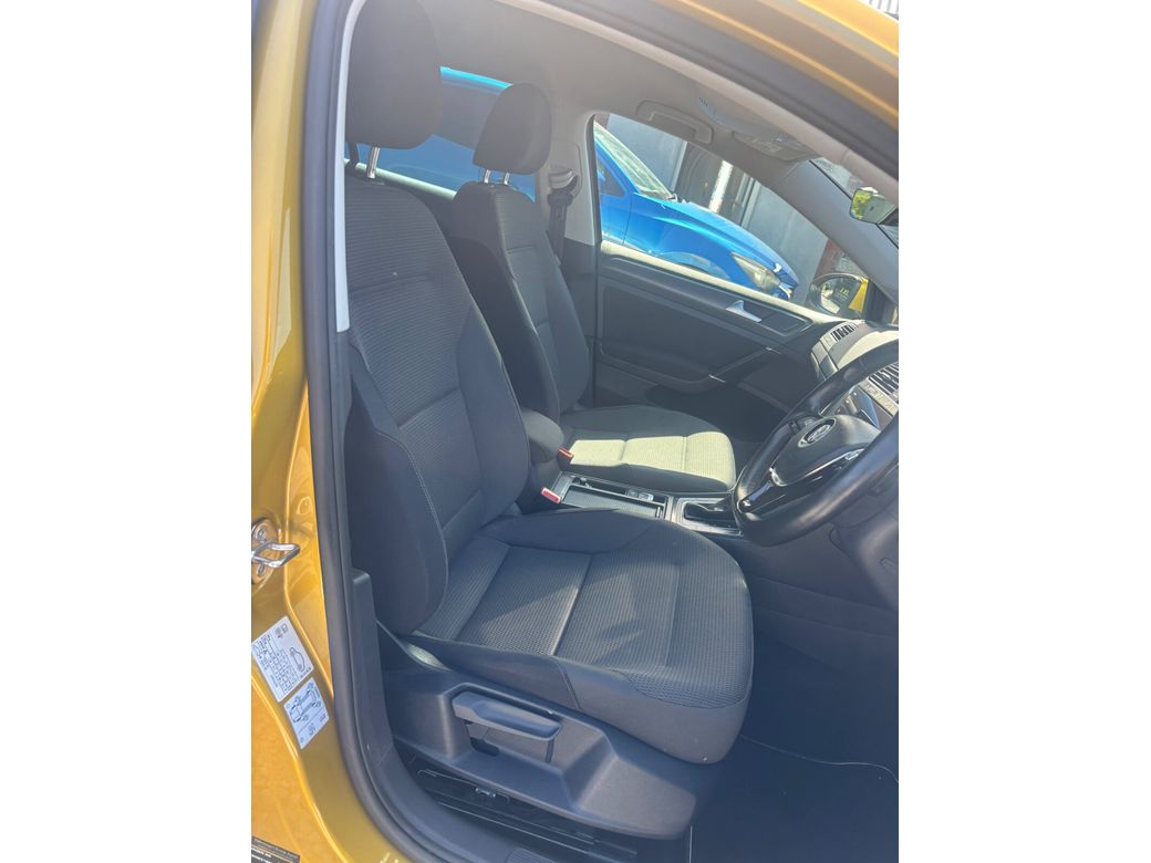 2017 Volkswagen Golf