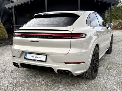 2025 Porsche Cayenne