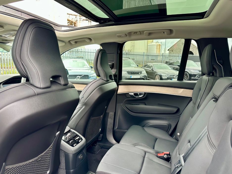 2025 Volvo XC90