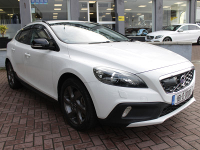 2016 Volvo V40 Cross Country