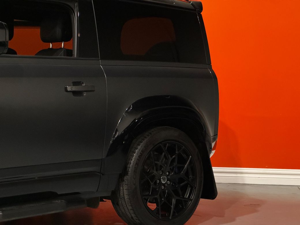 2023 Land Rover Defender