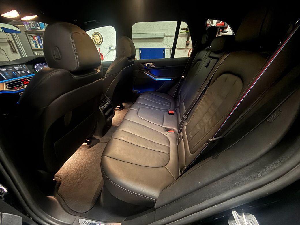 2022 BMW X5