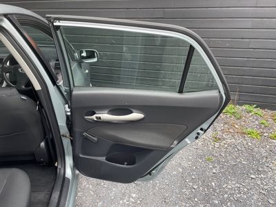 2010 Toyota Auris